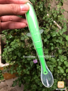 Thìa ăn dặm silicone cán dài Bibo