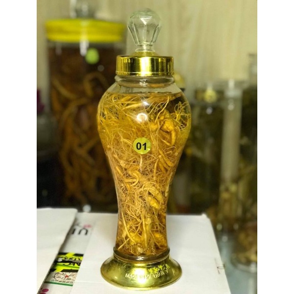 Rễ sâm trường bạch khô.thơm nức mũi