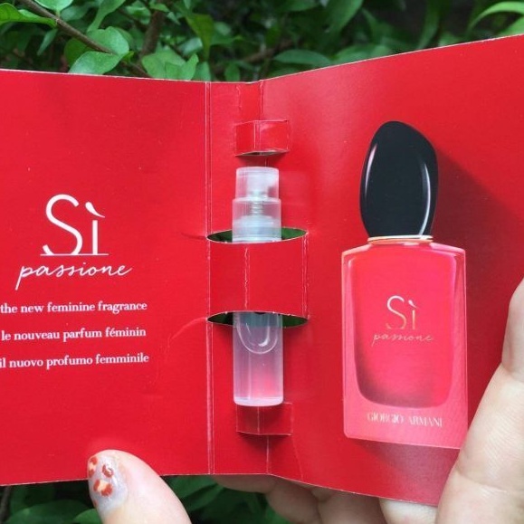 Vial nước hoa Quyến Rũ Sì Đỏ Giogio Armani 1,2ml