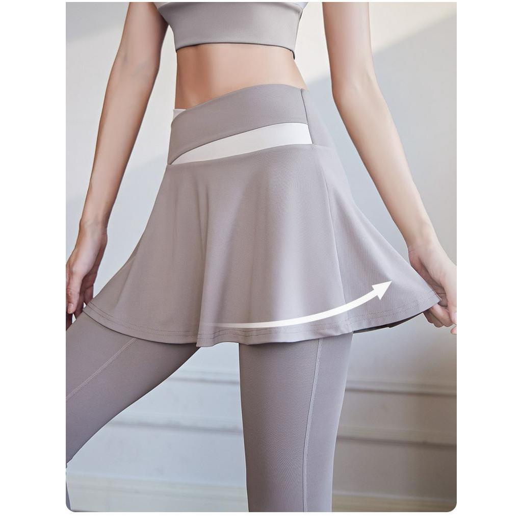 Set Áo Thun Ngắn Tay + Chân Váy Chữ A Lưng Cao Màu Sắc Tương Phản Kèm Đệm Ngực Dành Cho Nữ