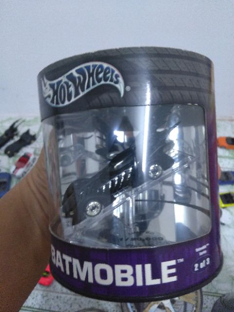 Xe Hotwheels Oil Can Batmobile , limited 1 of 15000