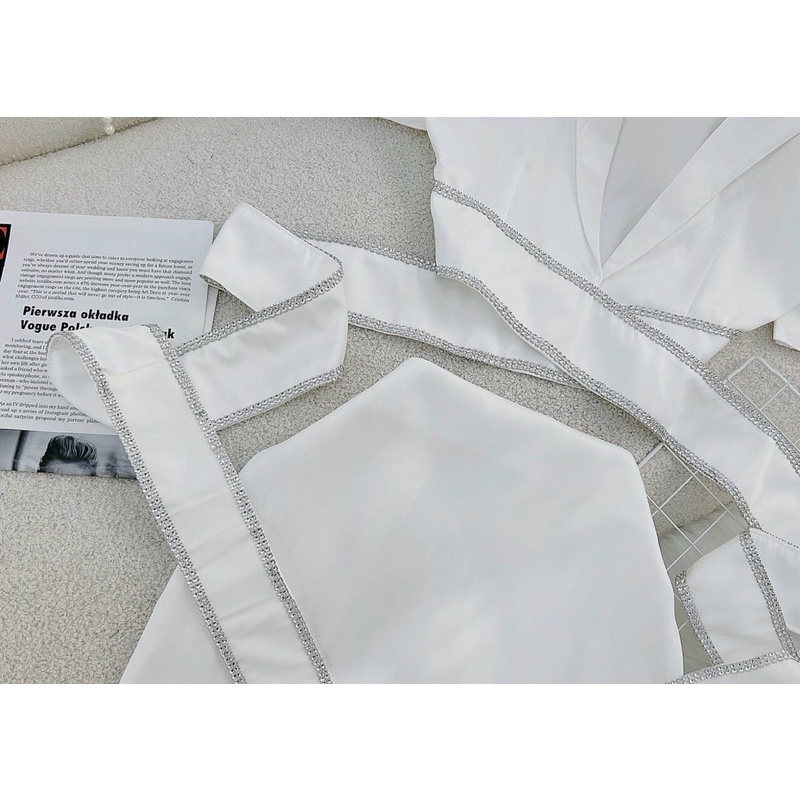 Sét chân váy áo vest cột eo phối viền hình sàn thật