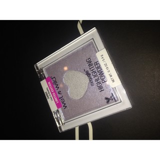 Wetnwild Megalo Highlighter phấn bắt sáng