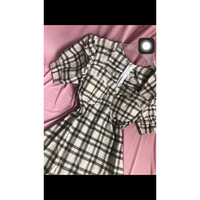 [Mã FAMAYWA2 giảm 10K đơn 50K] Váy kẻ tay phồng | BigBuy360 - bigbuy360.vn