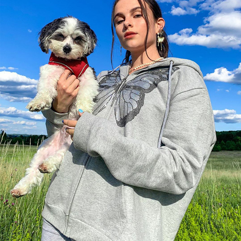 Áo Hoodie Dáng Rộng Hoạ Tiết Bướm Đính Đá Lấp Lánh
