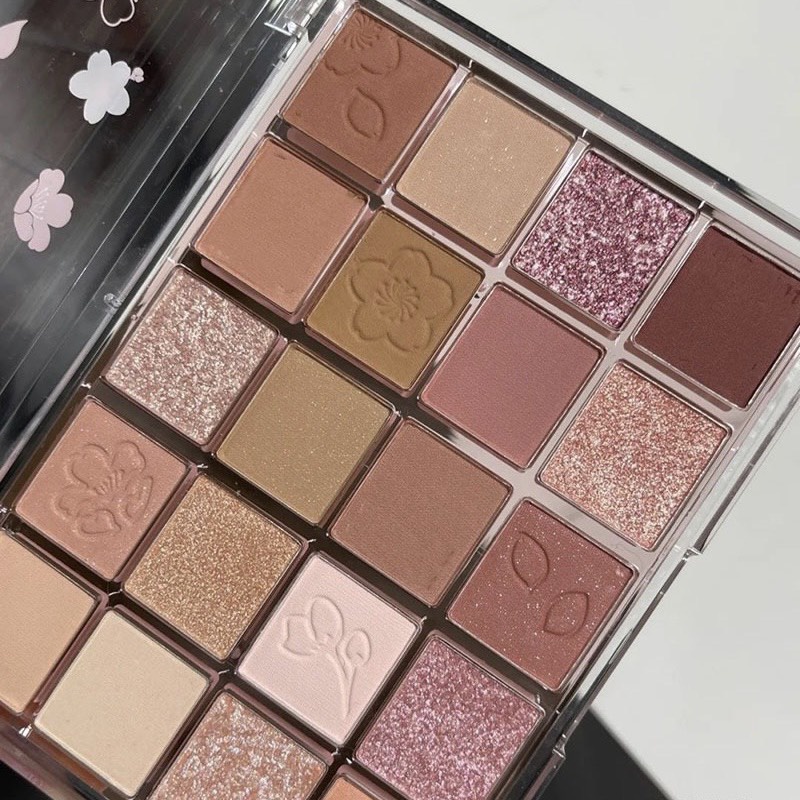 Bảng phấn mắt 20 ô màu HOLD LIVE DIKALU Evening Sakura Dance Eyeshadow Palette Holdlive DIKA10 HLIV84 HL548