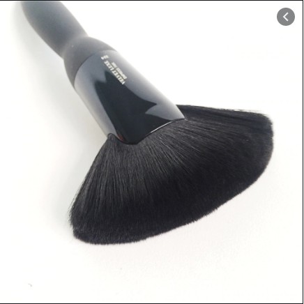 IT - Cọ Quạt Phủ Phấn - Only at Ulta IT Brushes For ULTA Velvet Luxe Empress Fan Brush #324