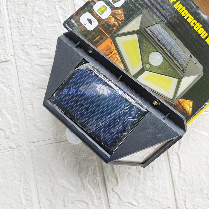 Đèn Năng Lượng 100 LED Có 3 Chế Độ Sáng