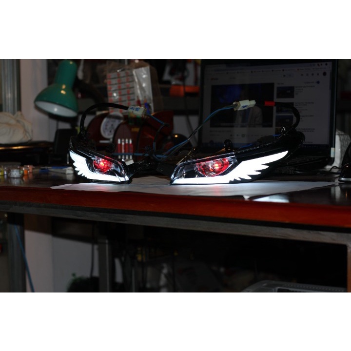 1 Cặp Demi Mẫu Cánh Chim Led Audi Exciter 135