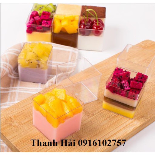 Ly Nhựa Đựng Bánh Mousse Hình VUÔNG 4.2 x 4.8cm -Có Nắp (Set 20 Cái)