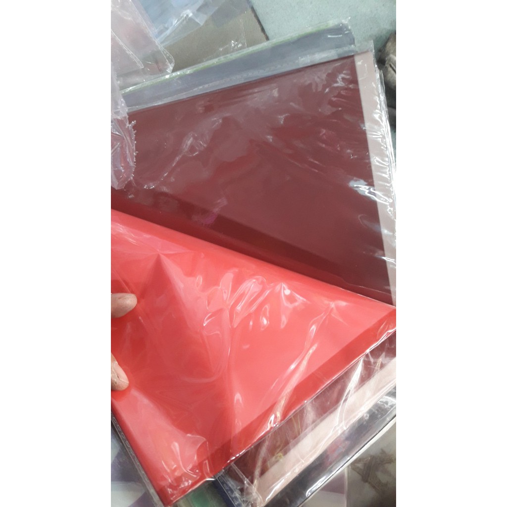 giấy kiếng mờ gói hoa xấp 20 tờ kèm 10 nơ rút