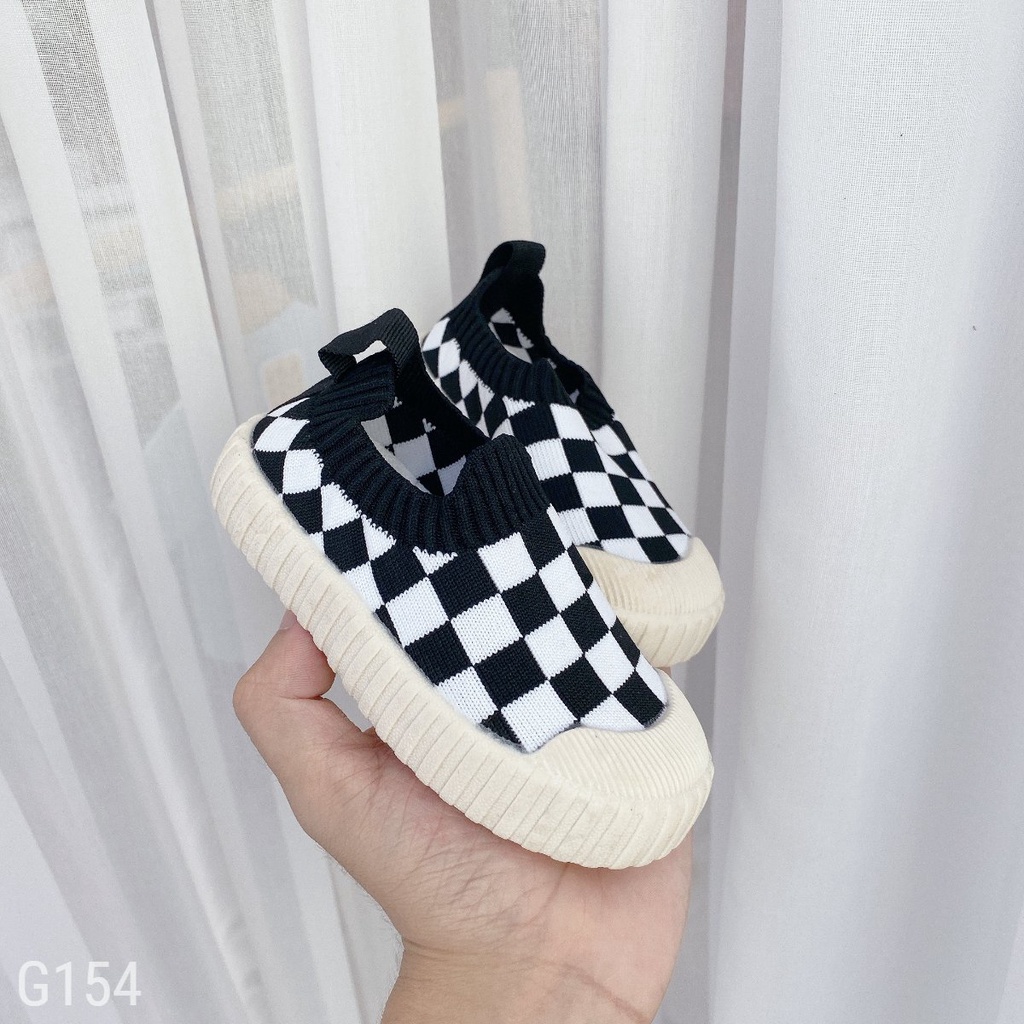 G154 Giày slip-on họa tiết caro trắng đen cho bé mang Tết của Mama Ơi- Thời trang cho bé