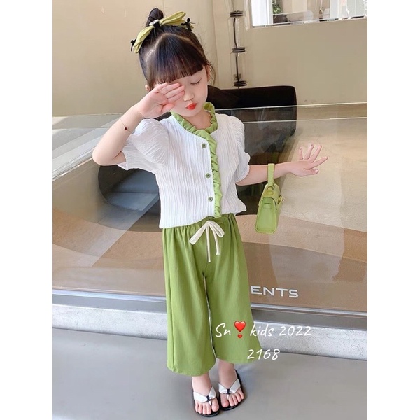 (11-23kg) Set Bộ Quần Áo Thiết Kế Cho Bé Gái Đi Học, Đi Chơi, Bèo Viền Chạy , Quần Ống Loe Thời Thượng