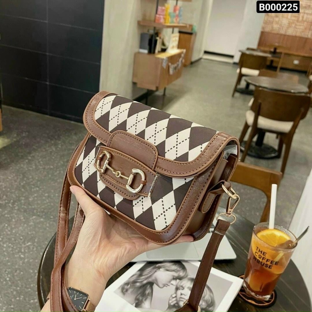 Túi đeo chéo nữ đẹp cao cấp giá rẻ đi chơi phong cách thời trang hàn quốc DC43