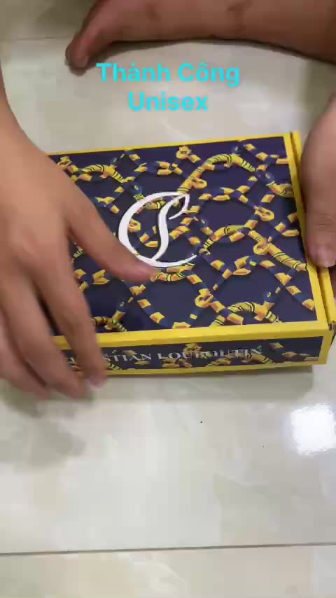 Áo Phông LBT In Kim Tuyến Hình Đôi Môi Full Box Phong Cách Boy Phố, Chất Cotton Co Giãn 4c Chất Lượng | BigBuy360 - bigbuy360.vn