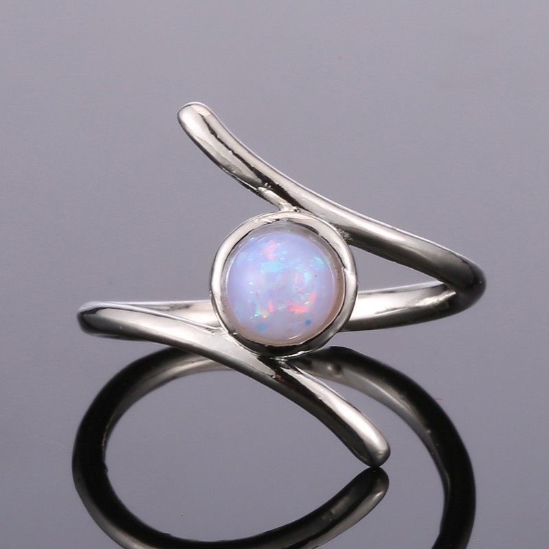 Nhẫn Opal Claddagh Màu Bạc 10 Màu