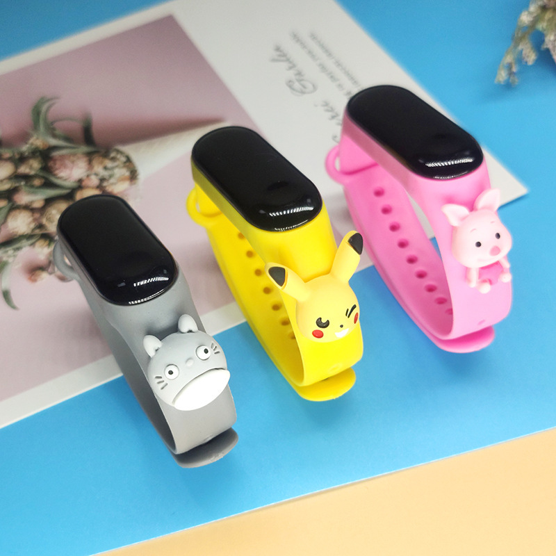 Đồng hồ điện tử đeo tay có dây làm bằng silicon không thấm nước họa tiết pikachu
