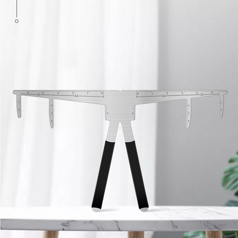 Thước Hỗ Trợ Định Vị Kẻ Lông Mày Tiện Dụng