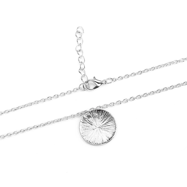 Vòng cổ mặt tròn khắc hình rừng cây độc đáo cho nữ