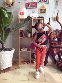 Bộ thê thao bé gai