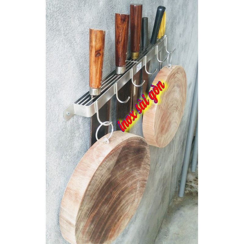 Kệ inox có móc cài dao treo dao thớt