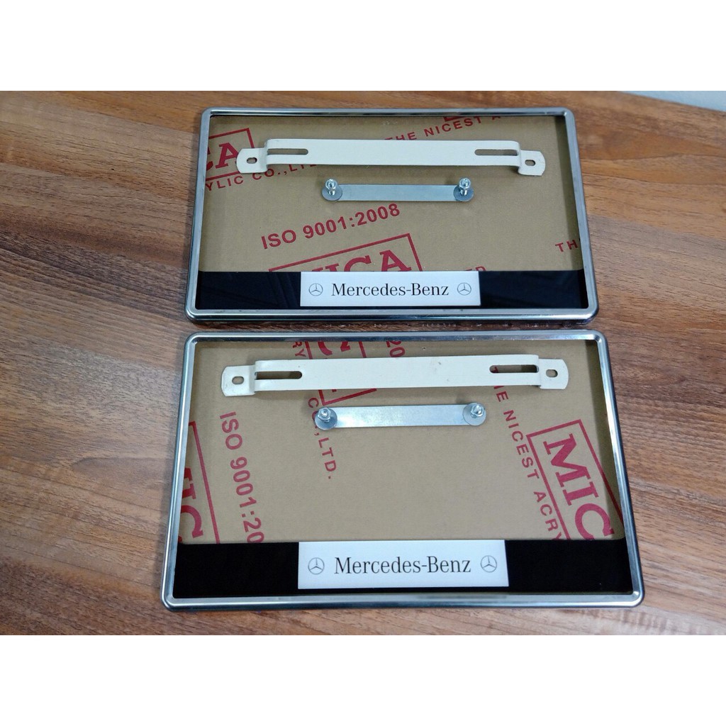 Khung biển số ô tô có logo HYUNDAI ,Khung inox 304 có viền ,mica,ốc ít dùng cho biển số mới 2 chiếc trước sau bằng nhau