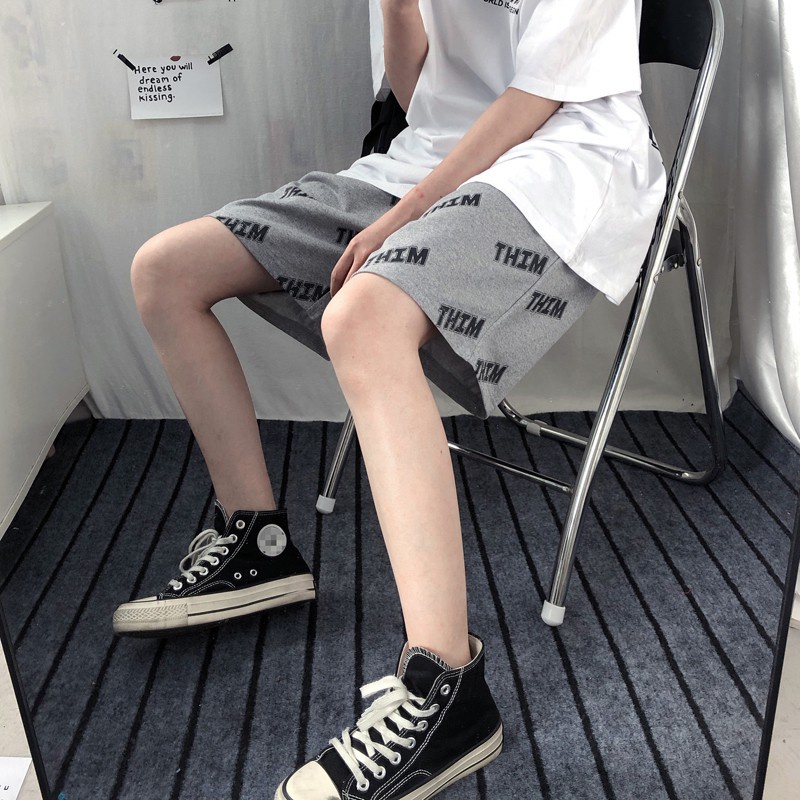 Quần short nam nữ Unisex, quần đùi nam ống rộng in chữ trắng phong cách thể thao mặc được cho cả nam và nữ. VL3