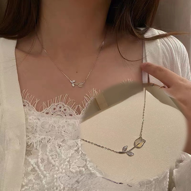 Dây Chuyền Hình Hoa Tulip Đính Đá Sang Trọng Hợp Thời Trang