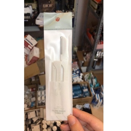 Dao cạo lông mày Hàn quốc