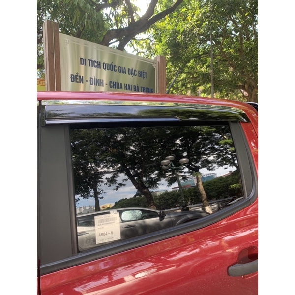 Vè che mưa xe Ford Ranger 2014 - 2022, 2023 chỉ inox cao cấp