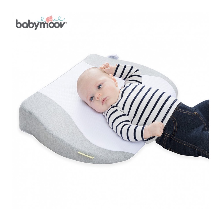 Gối chống trào ngược Babymoov cho bé giúp cố định phần khung xương