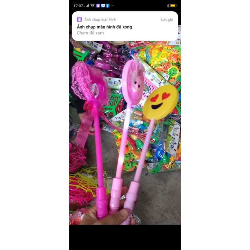 Gậy phát sáng nhiều hình cho bé