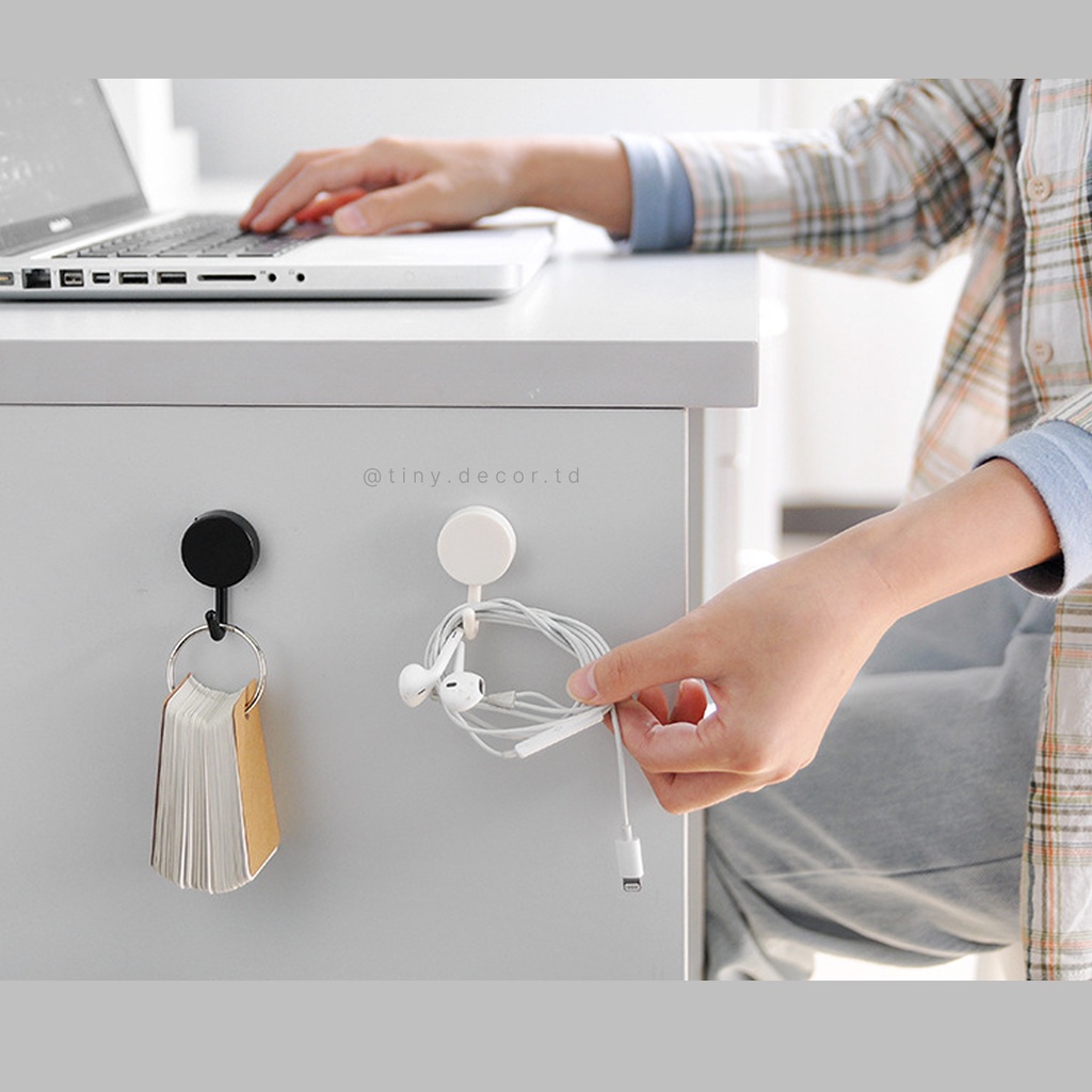 Móc Dán Tường, Decor Bàn Học, Móc Nhựa Trắng Đen