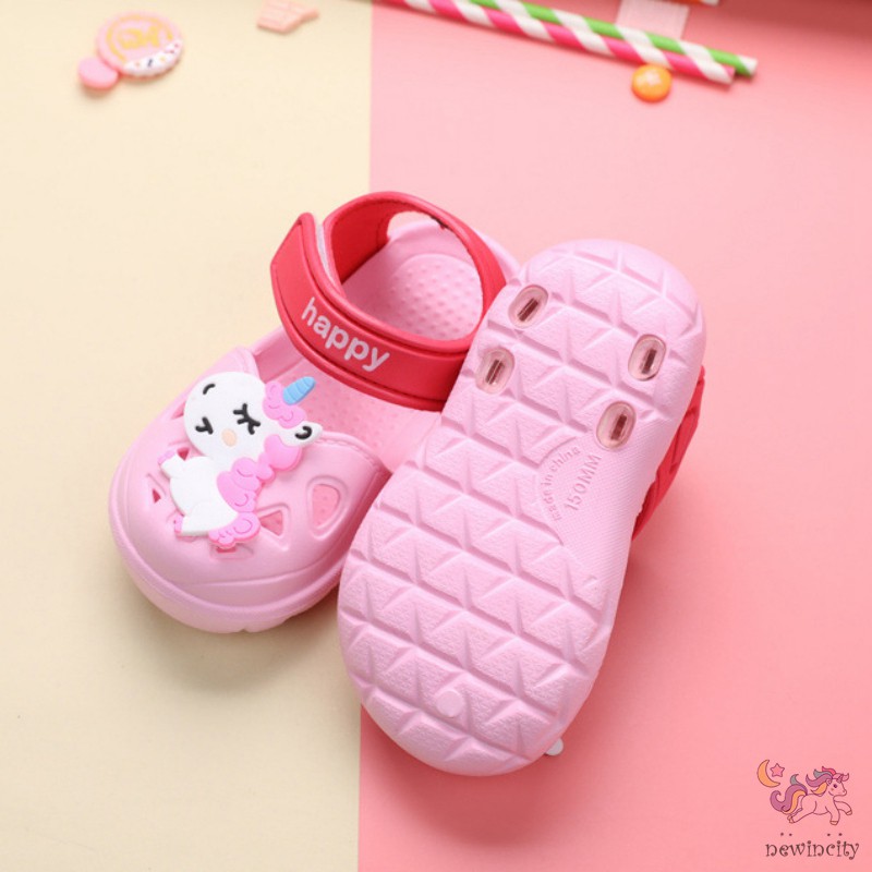 Xăng đan siêu nhẹ họa tiết cầu vồng đi biển dành cho trẻ em