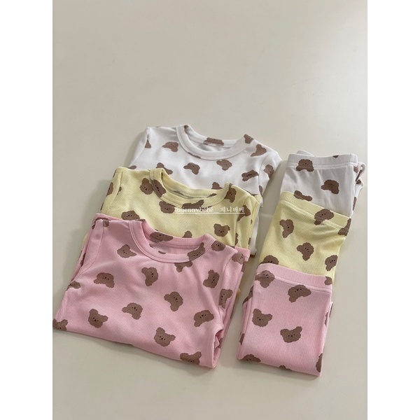 Bộ quần áo dài tay hình gấu mặc nhà Hàn Quốc cho bé [Jennybebe] Quần áo trẻ em Thu Đông 2021 [Ảnh thật Shop tự chụp]