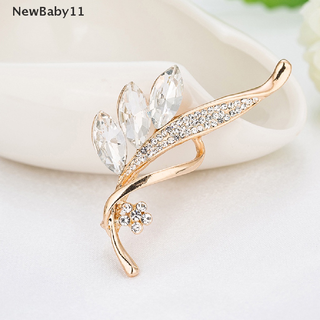 Ghim Cài Áo Hình Hoa Đính Ngọc Trai Nhân Tạo Thời Trang Cho Nữ