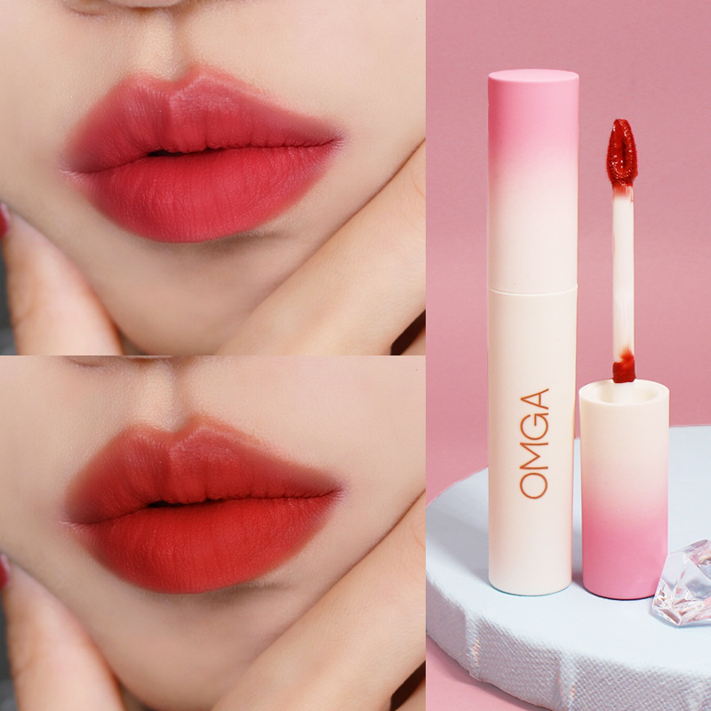 (Hàng Mới Về) Son Bóng Màu Nhung Đào Dễ Lên Màu Lâu Trôi Không Dính Cốc | BigBuy360 - bigbuy360.vn