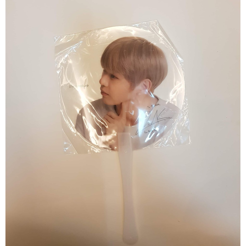 QUẠT KANG DANIEL THINK NATURE