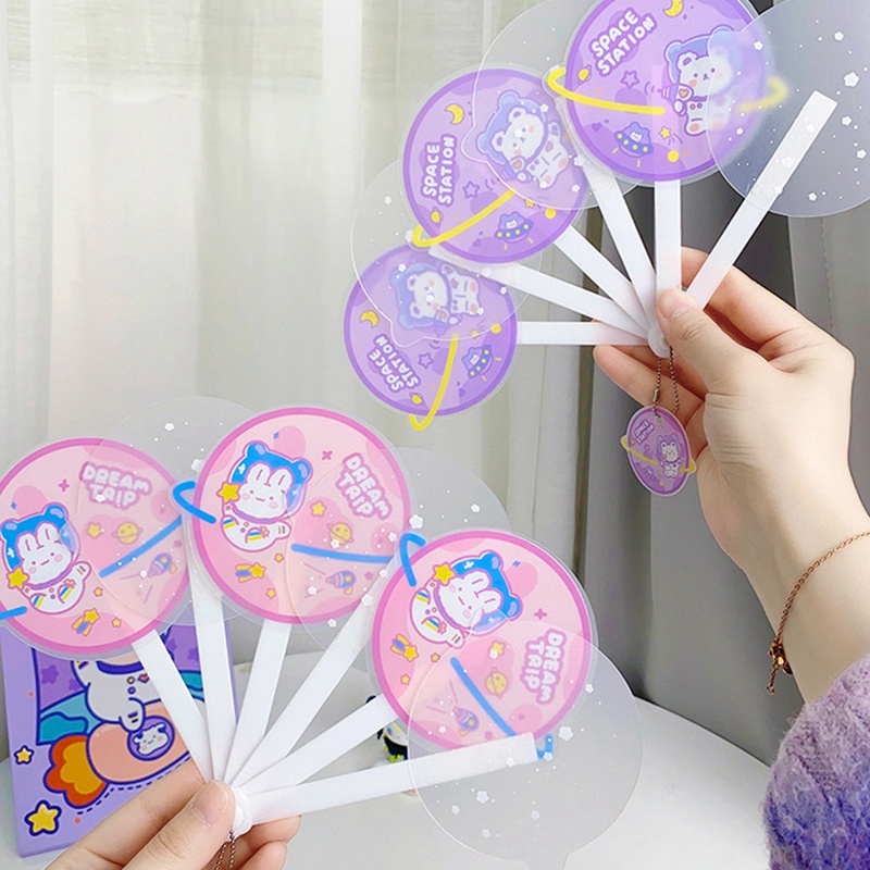 Quạt Mini Cầm Tay Có Thể Gấp Gọn Tiện Dụng