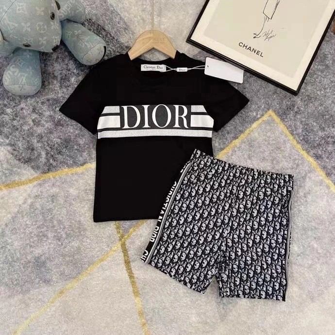 Bộ Đồ Hai Mảnh Áo Tay Ngắn Và Quần Ngắn DIOR Đường Phố Mùa Hè Phong Cách Phương Tây Cho Trẻ Em