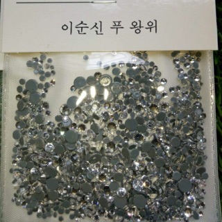 Đá chân keo siêu sáng 016