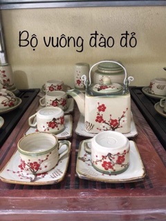 Ấm chén Bát Tràng vẽ hoa đào in logo