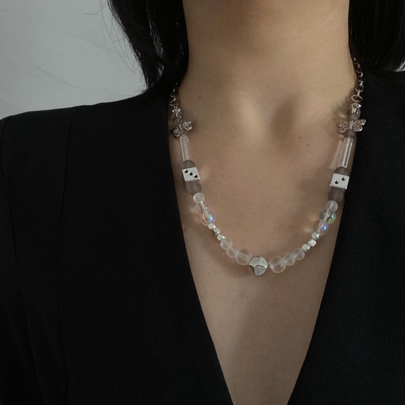 Dây Chuyền Mặt Hình Tròn Đính Hạt Trong Suốt Họa Tiết Bướm Thời Trang 22487