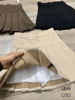 Chân váy dạ xếp ly