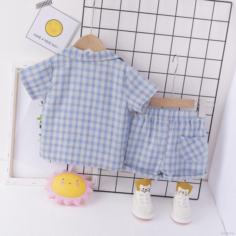 Set Áo Thun Ngắn Tay Cổ Tròn + Áo Khoác Vest + Quần Short Ca Rô Đáng Yêu Cho Bé Trai Gái