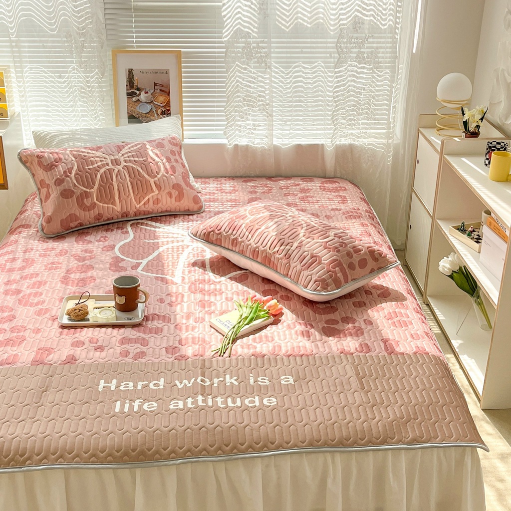 Chiếu điều hòa cao su non 9D M2T BEDDING Luxury vải lụa Tencel mềm mát - Mark Nơ Hồng