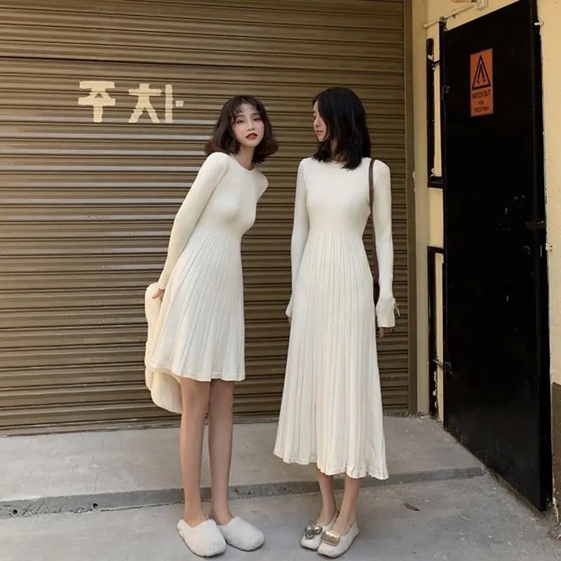 Váy len dáng xoè cổ tròn vải đẹp dáng chuẩn 2021