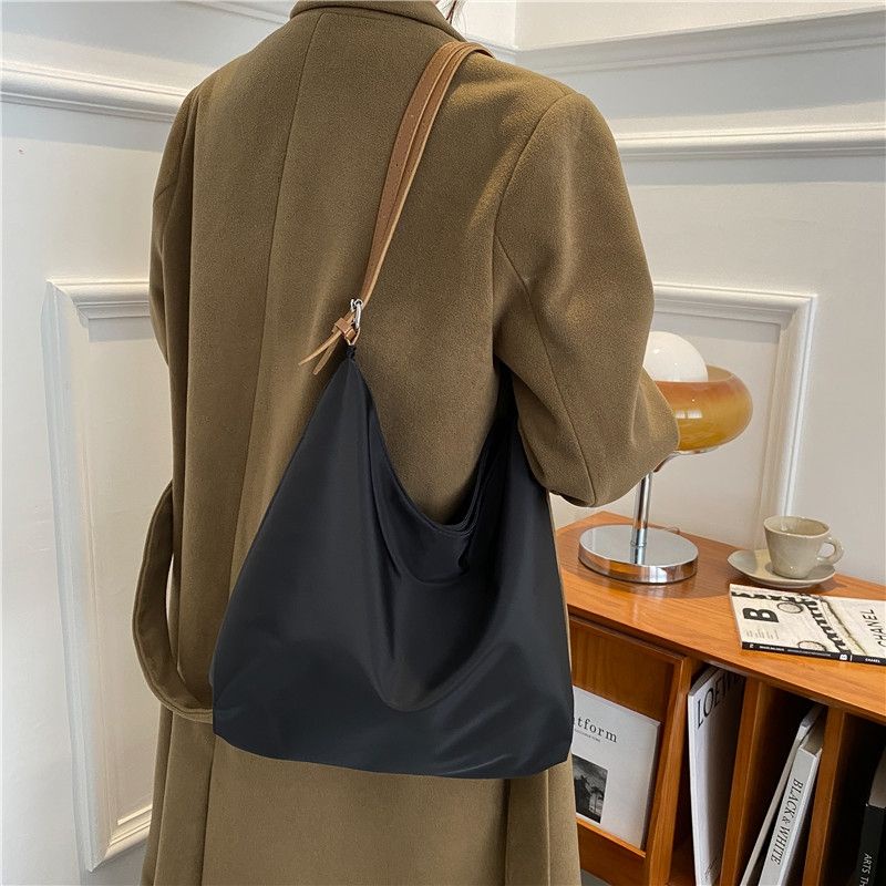 Túi đeo vai hai dây Butterfly