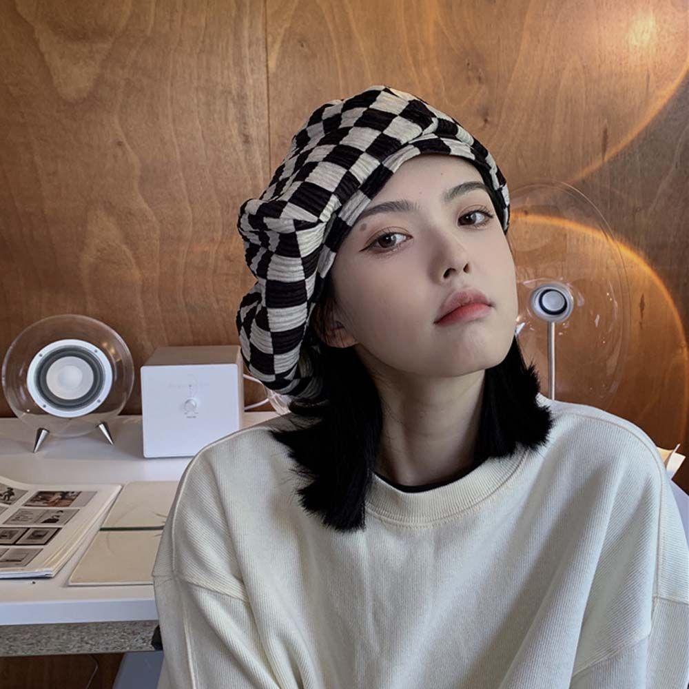 Qqmall Mũ Beret Vải Nhung Kẻ Ô Vuông Thời Trang Thu Đông Phong Cách Retro Khí Chất Dành Cho Nữ