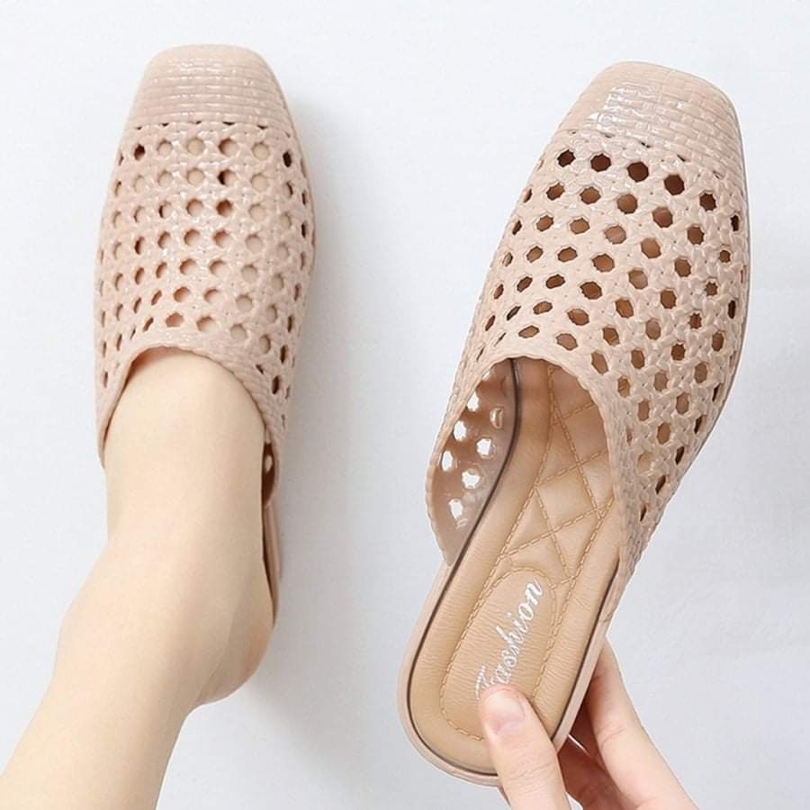 DÉP SỤC NHỰA DẺO LỖ ĐI MƯA 2 KIỂU ĐẾ 4CM